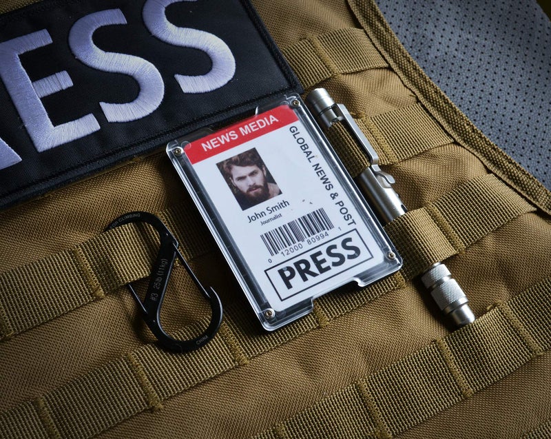 GOVO T4 Badge Holder/Wallet - Durable Polycarbonate ID/Credit Holder with Metal Clip and 4 Cards Slot (Holds 1 to 4 Cards) (Tan) - Image 5